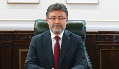 Bakan Yumaklı: Su kaynaklarının yüzde 20 azalmasını bekliyoruz