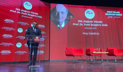 Bilim Tarihi mezunlarının ders verebilmesi için çalışıyoruz