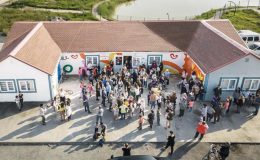 Genç yüreklere nefes oldular