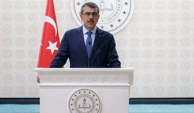 20 bin öğretmen atanacak