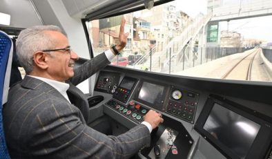 Bakan Uraloğlu: Başkentray ile günde 60 bin yolcu taşıdık