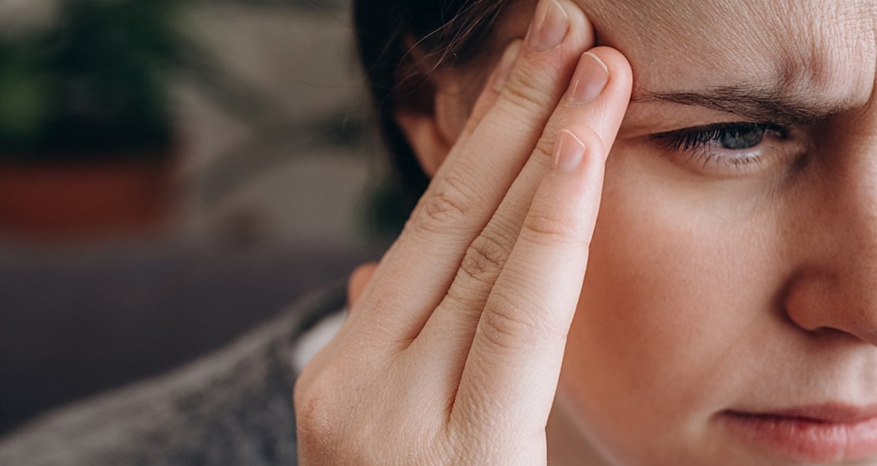 Gece baş ağrılarınız geçmiyorsa dikkat: Glokom habercisi olabilir!