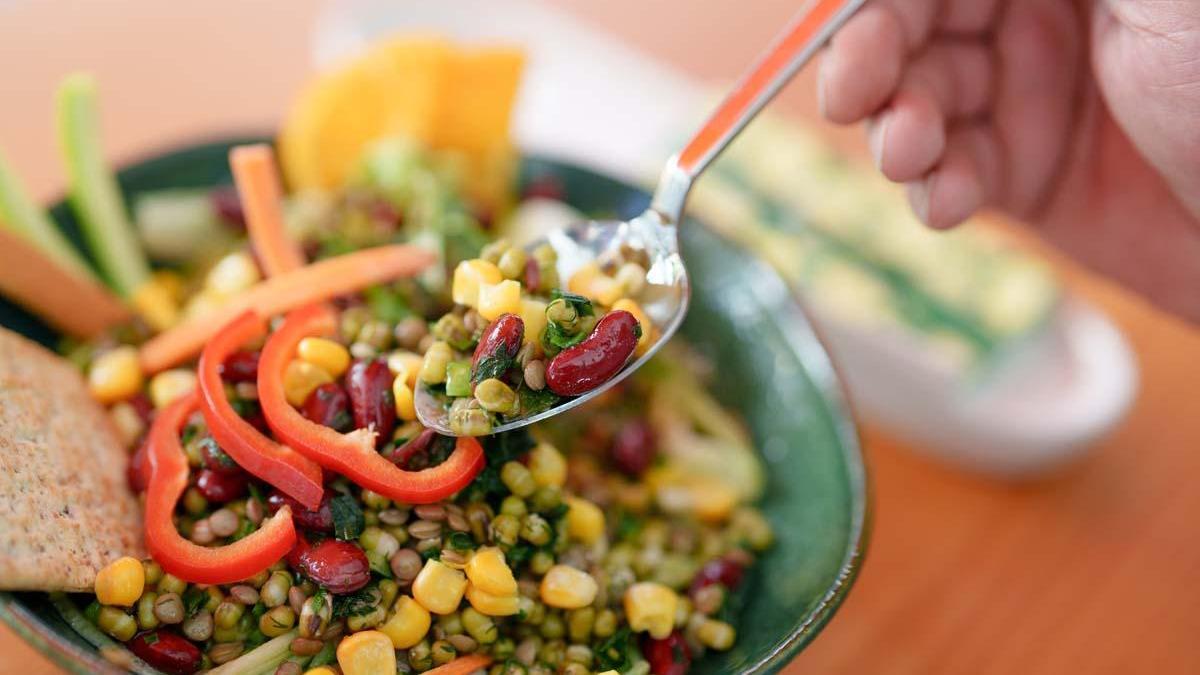 ‘Kansere karşı hareket et, az ye, kontrolleri aksatma’