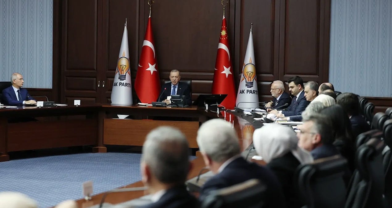 AKP MYK toplantısı sona erdi